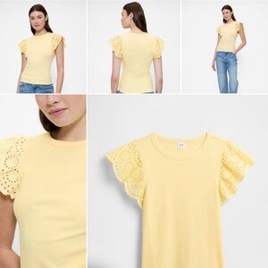 GAP Yellow Top w cute eyelet sleeves, Brand New with tag, XS